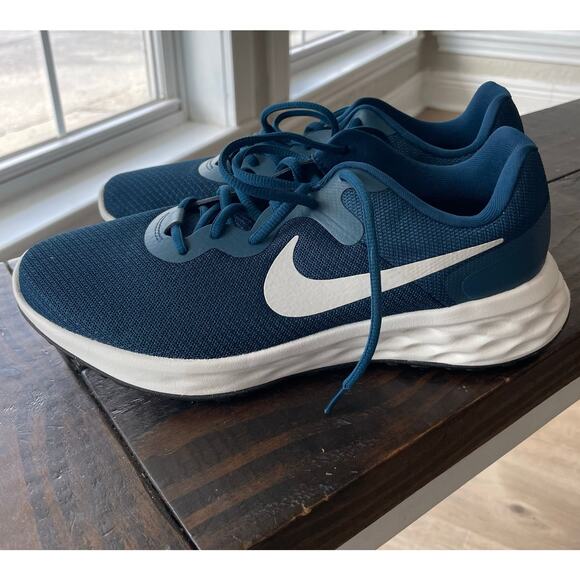 Nike Revolution Womens Shoes Size 9.5 DC3729-403 Running Training Casual Blue - Picture 1 of 6
